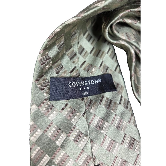 Covington Men's Silk Necktie Green Gold Design Long 3" Wide - Picture 5 of 5